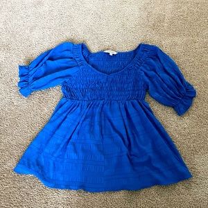 Davi & Dani Blue Peasant Top Size Medium